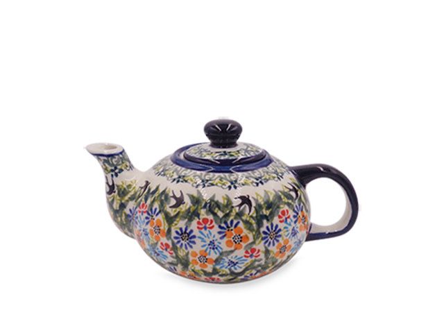 Black Birds Fly Tea for One