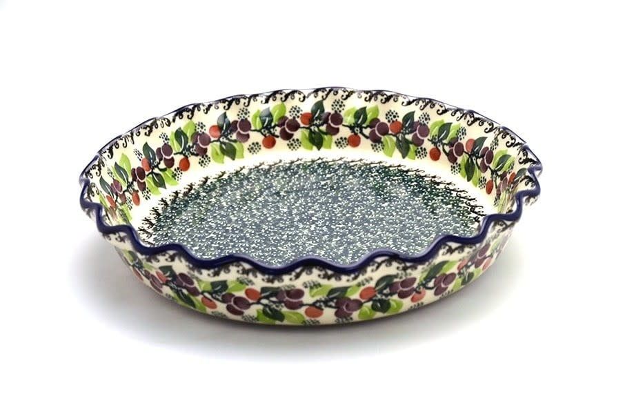 Burgundy Berry Green Fluted Pie Plate