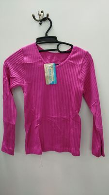 Camiseta de niña afelpada