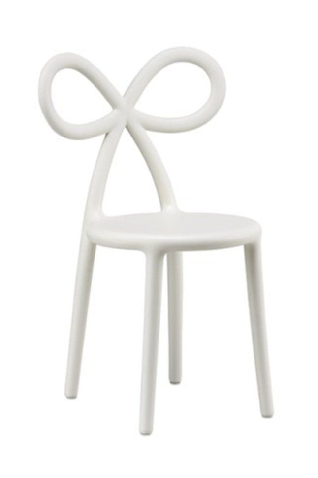 Kid’s White Ribbon Chair