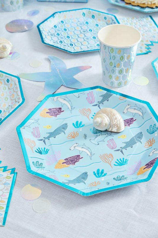 Shark Dinner Plates - 8 Pk