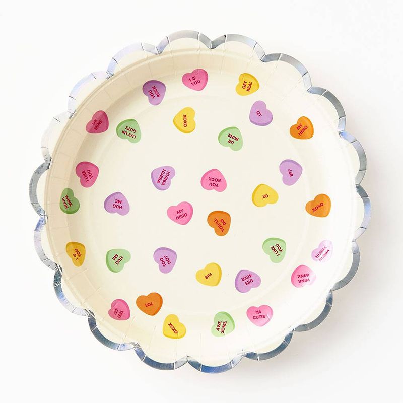 Heart Candy Scallop Valentine&#39;s Plates