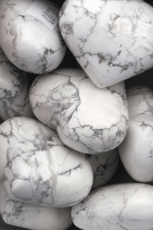 Howlite Hearts