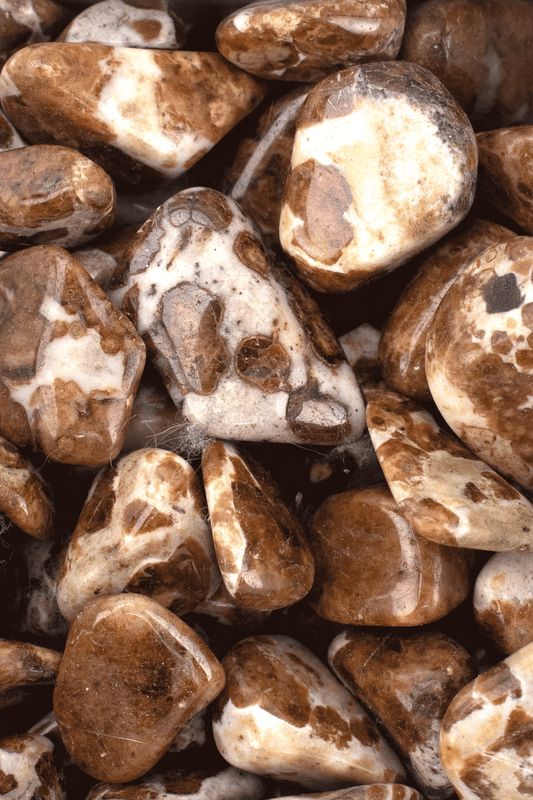 Limestone Garnet