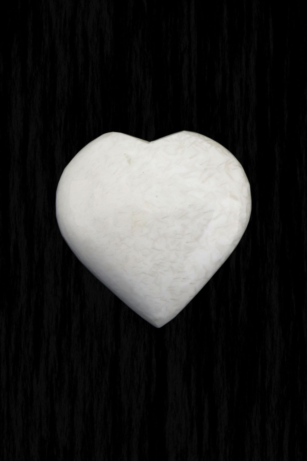 Scolecite Heart SCTH05