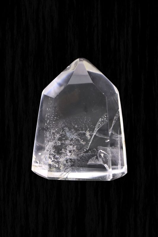 Clear Quartz Point CLQP02