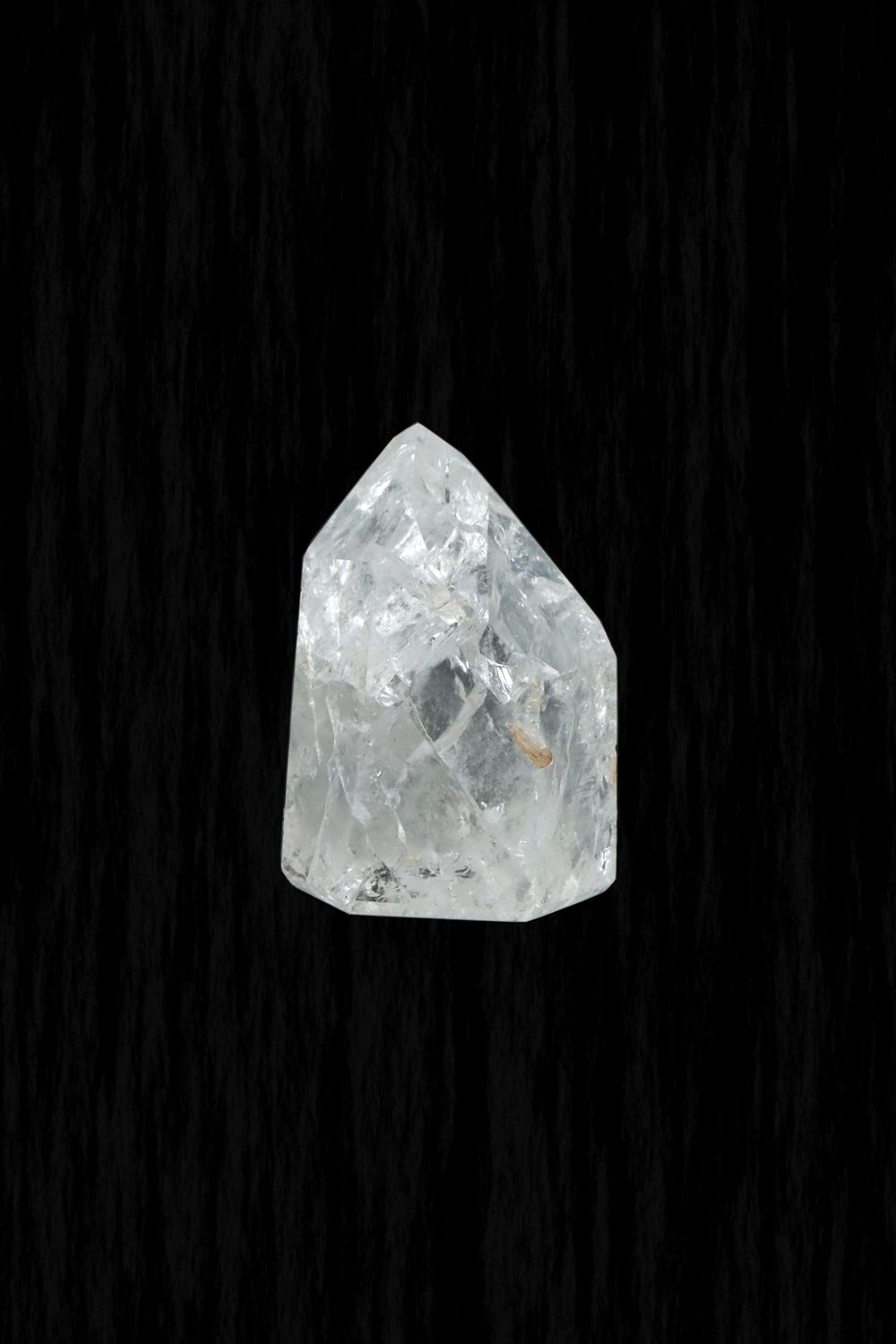 Fire &amp; Ice Quartz Point FAIP02