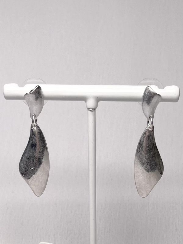 Silver Fin Earrings