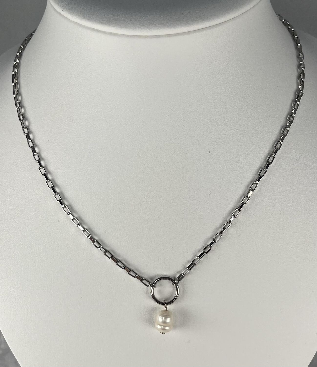 Silver Pearl Pendant Necklace