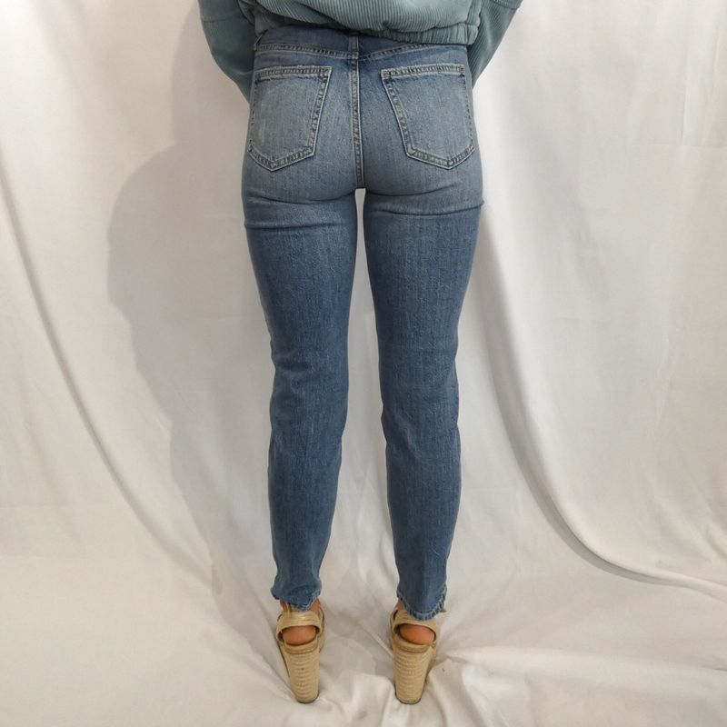 Ultra High Rise Mom Jean
