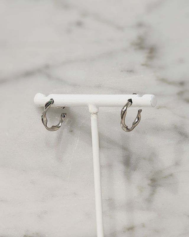 Extra Small Twist Hoop - Silver