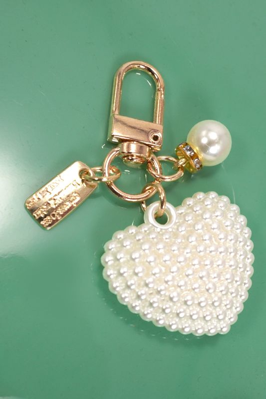 Pearl Heart Keychain