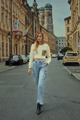 Kassie Wide Leg Cargo Jeans