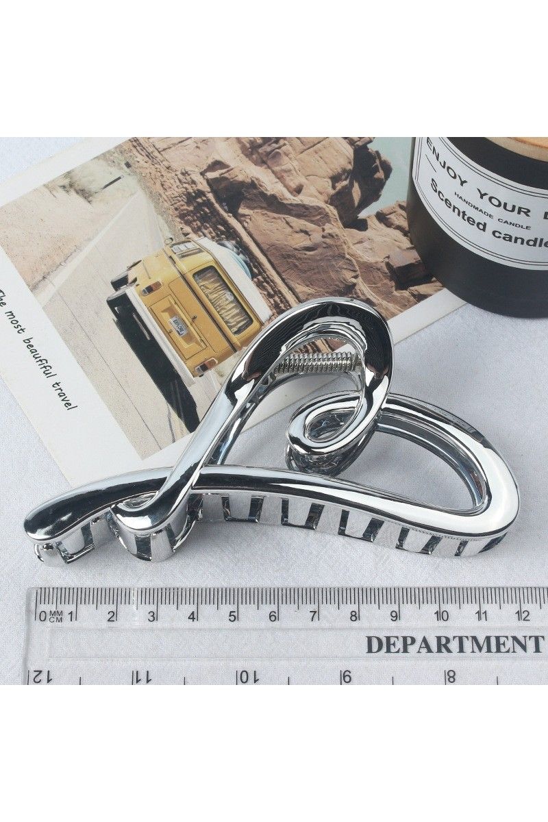 Metallic Heart Claw Clip