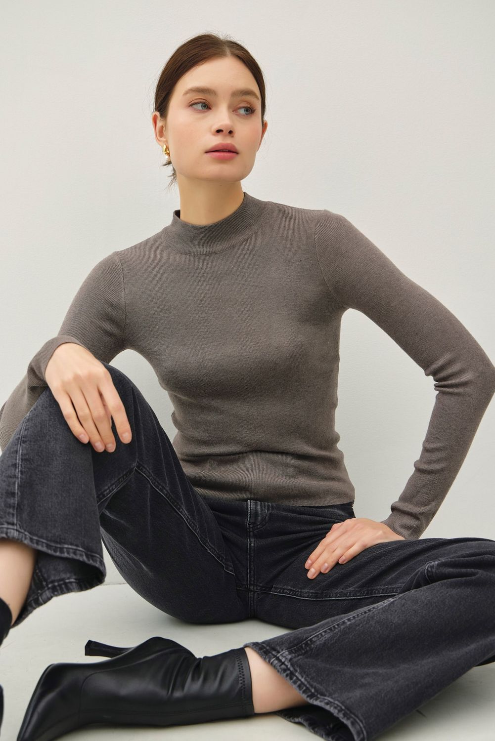 Fitted Mock Neck Sweaters (Multiple Colors)