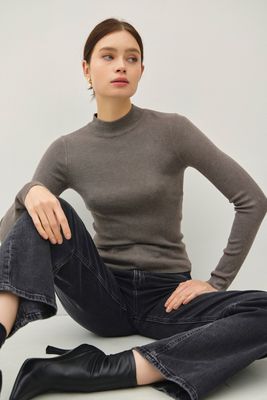 Fitted Mock Neck Sweaters (Multiple Colors)