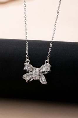 Silver Sparkling Necklace