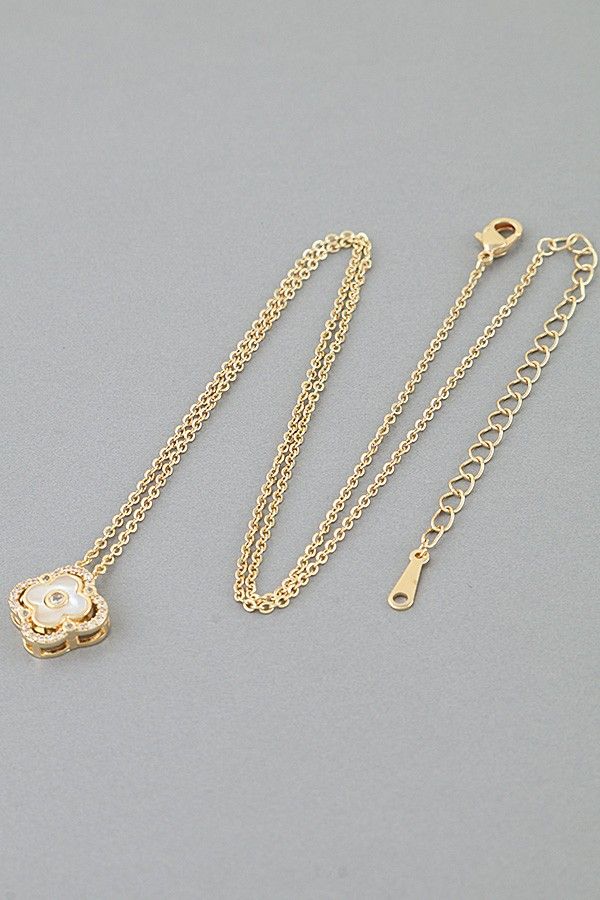 Gold Clover Necklace