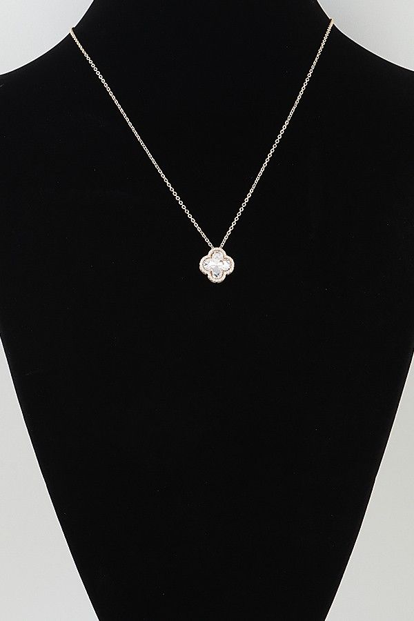 Clear Silver Clover Necklace