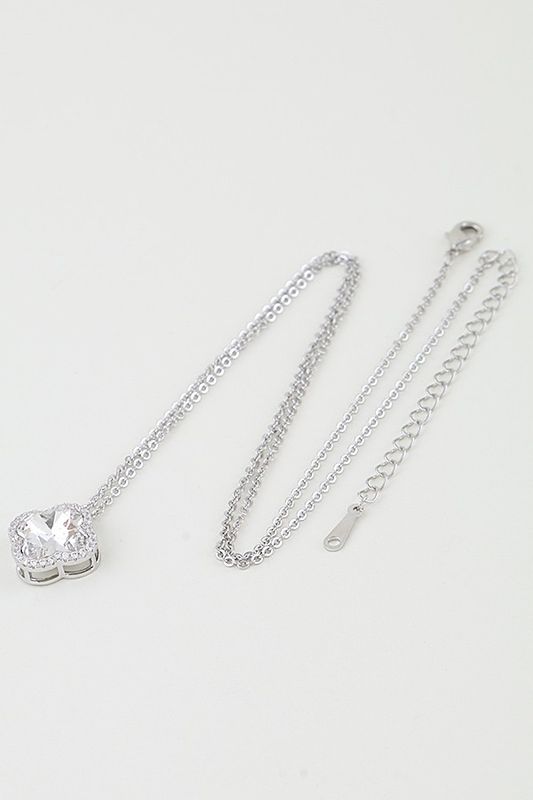 Clear Silver Clover Necklace