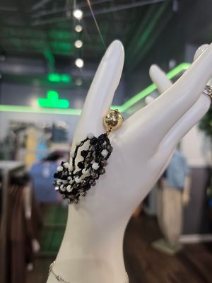 Black Magnetic Beaded Bracelet