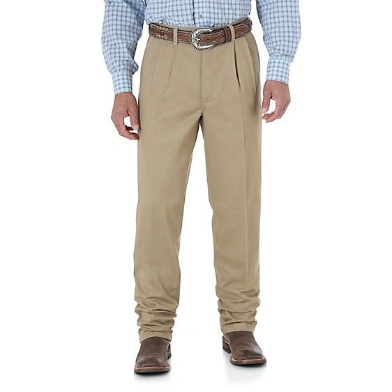 Men's Wrangler Casual Pleat Front Relax Fit Pant