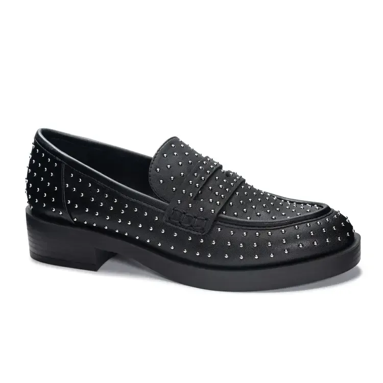 LAUNDRY PAXX BLK LOAFER W/ STUDS