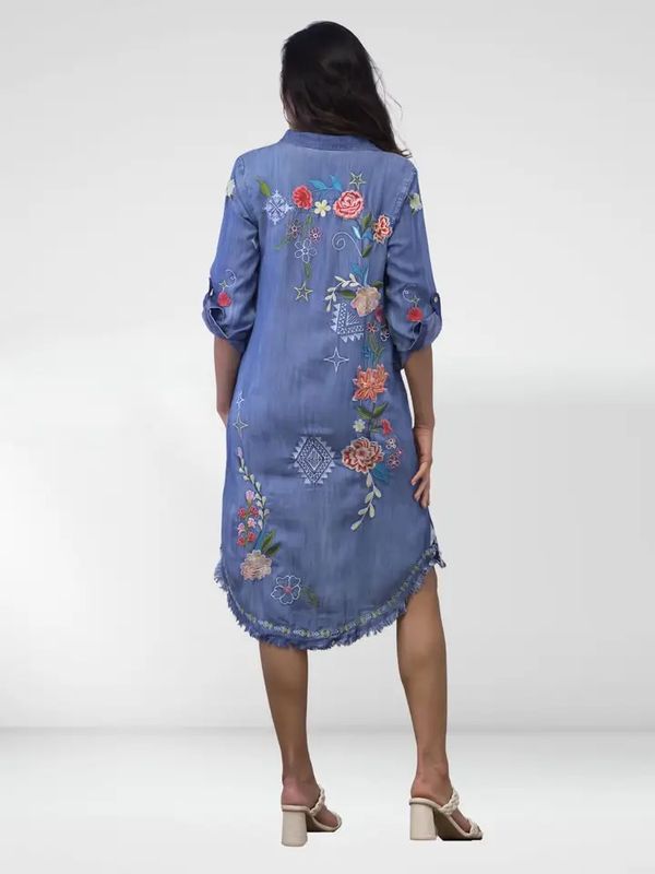 KYLA SEO | WOMENS INEZ CHAMBRAY EMBROIDERED DRESS