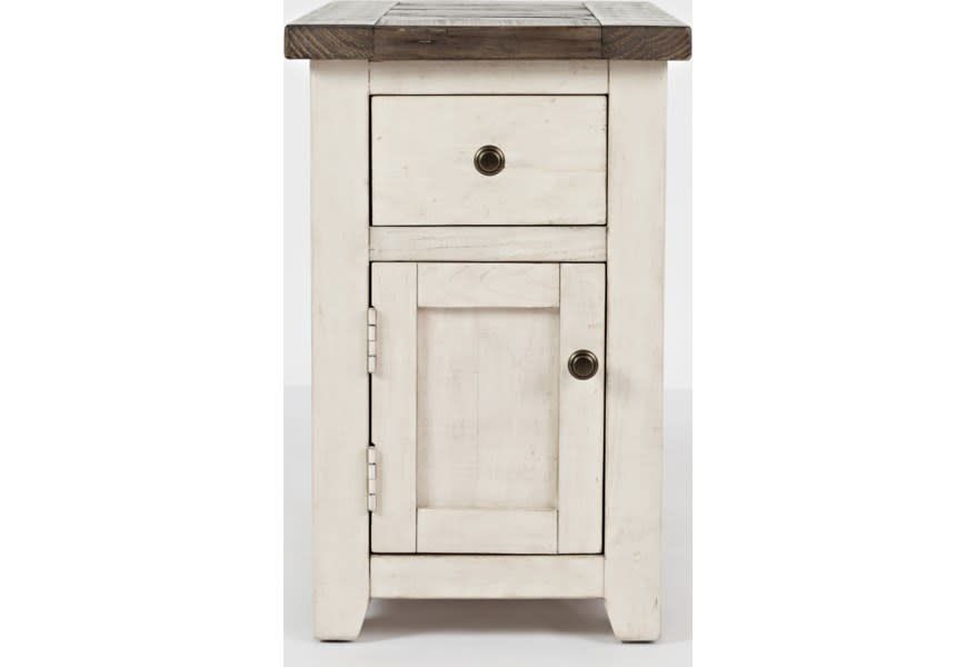 1706-8 Madison County Chairside Table