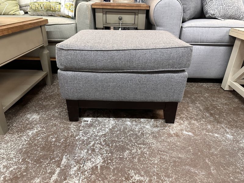 0020E Ottoman w/ Charcoal Fabric 21553