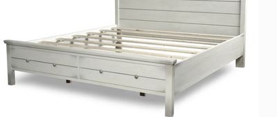 B90040-FB   Geneva Queen Footboard &amp; Slats in Distressed White Finish