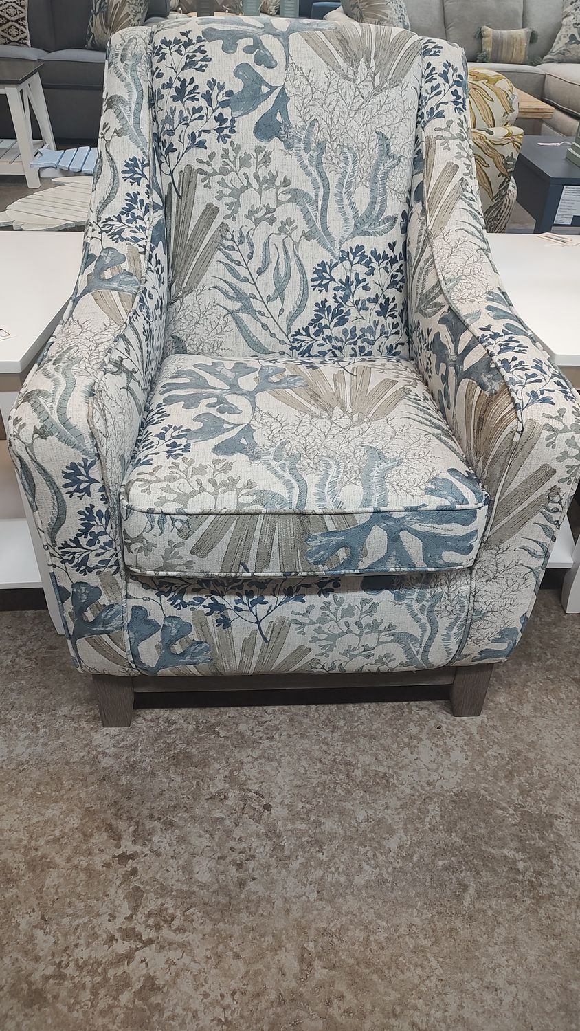 2070 Club Chair Ocean 29422 -
