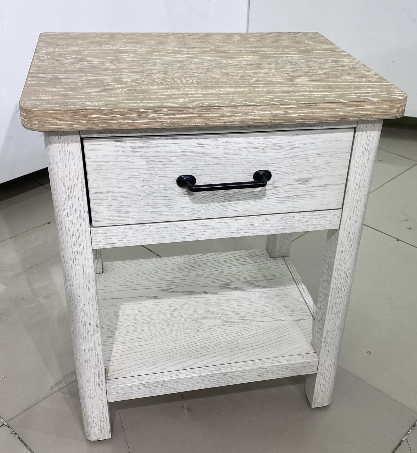 79468   Glenndale 1 Draw Nightstand - 2 Tone