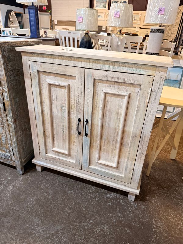CHJI-011 Reclaimed Skinny Wood Cabinet