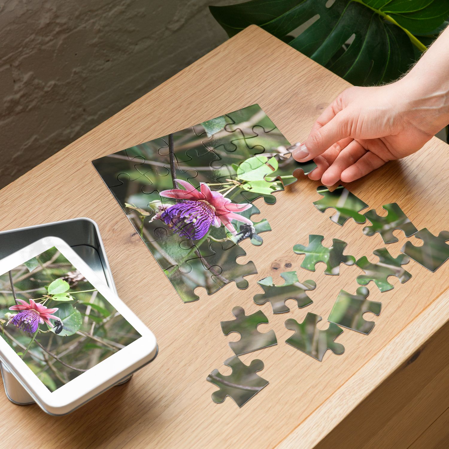 Puzzle et sa boîte en métal - 01236 Puzzle et sa boîte en métal - 01236