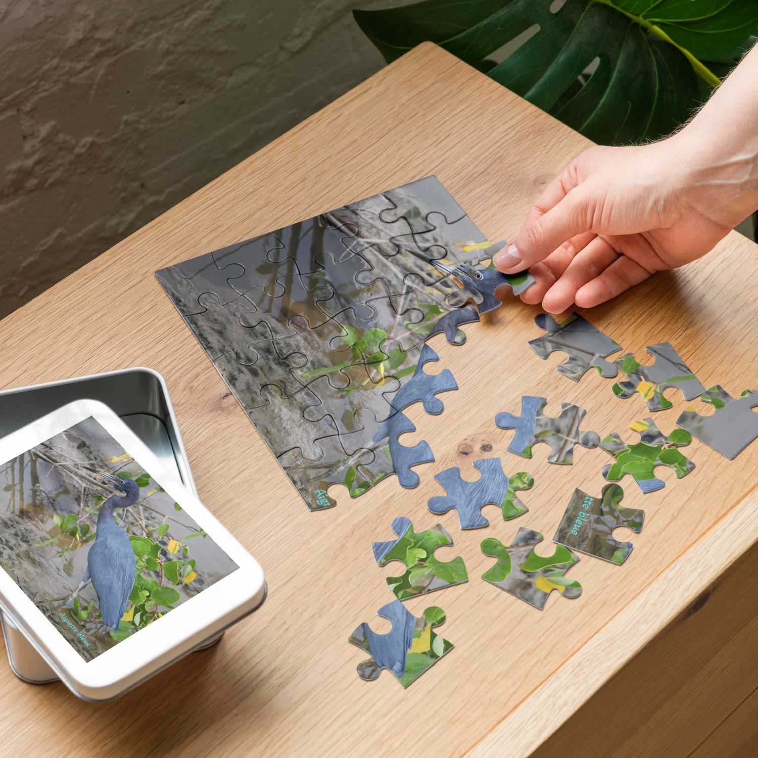 Puzzle et sa boîte en métal - 01233 Puzzle et sa boîte en métal - 01233