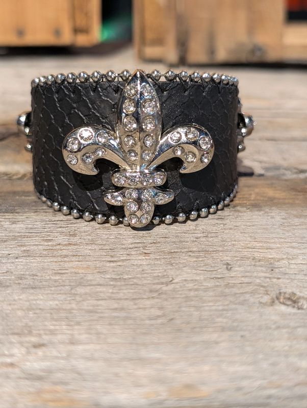 Genuine Leather Black Fleur de Lis Cuff Bracelet