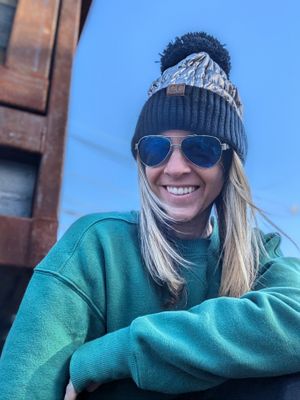Puffer Hat With POM Silver