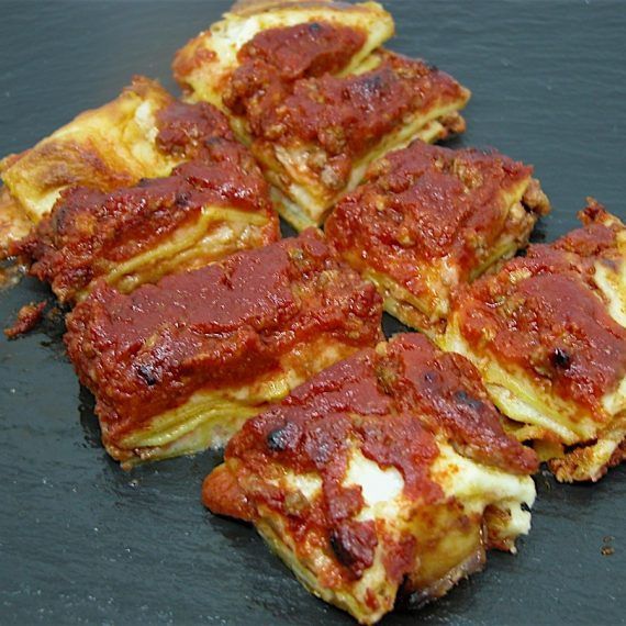 Lasagna besciamella e ragù (1 porzione)