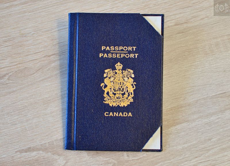 Canada 1955-1960 passport