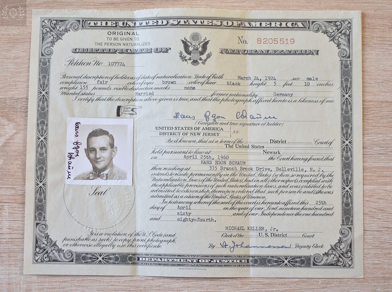 USA 1960, Certificate of naturalization