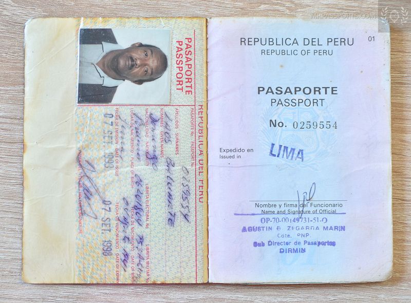Peru 1993-2005 with renewal biographic page and receipt