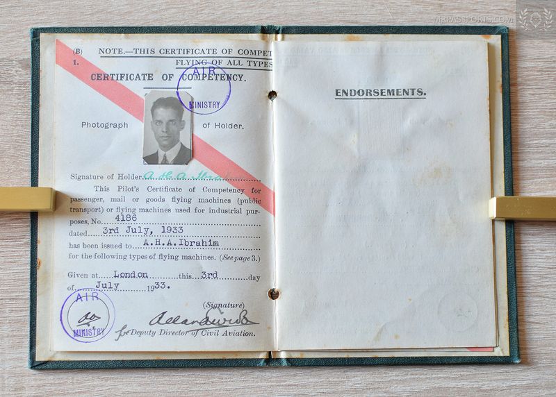 Great Britain, 1933  Pilot's Certificate & Licence, DH.60 Moth