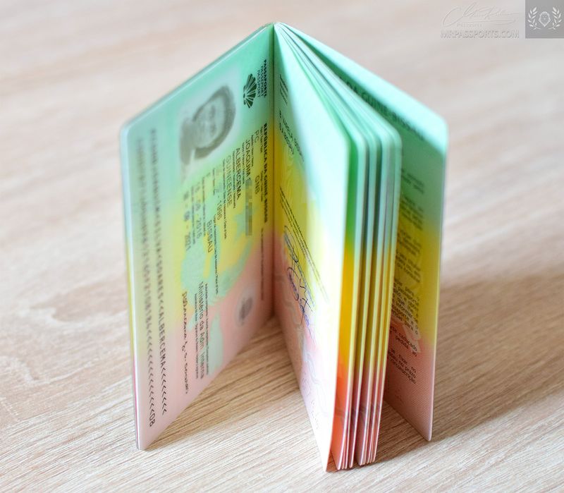 Guinea-Bissau 2016-2021 biometric passport / e-passport