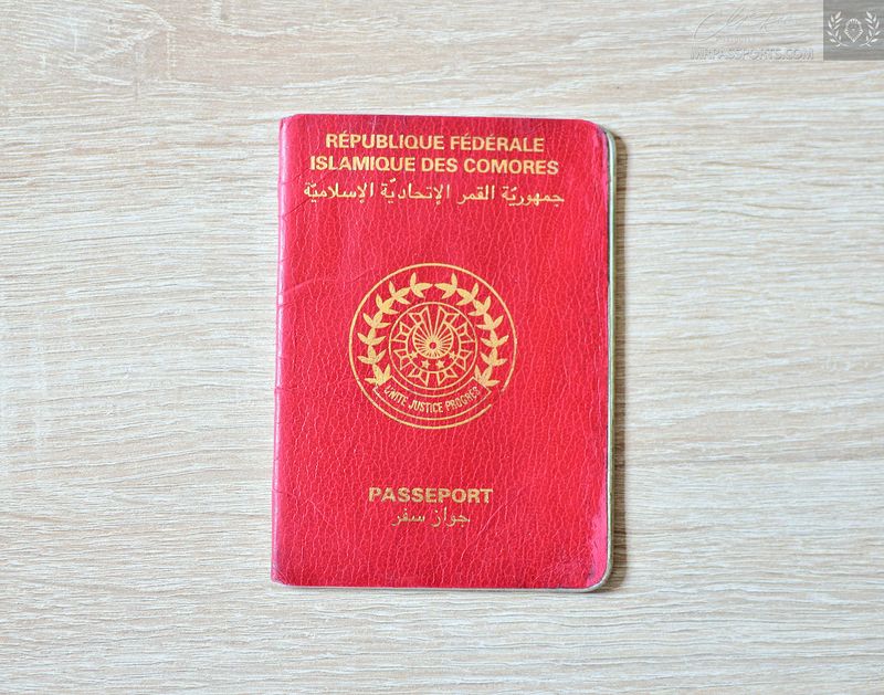 Comoros 2002-2007 passport