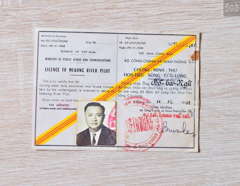 South Vietnam 1968, Mekong river pilot licence