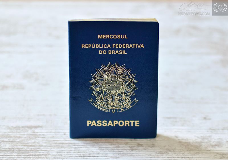 Brazil 2010-2015 pre-biometric passport