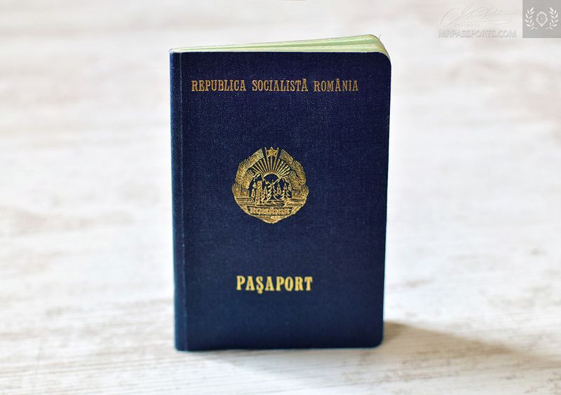 SR Romania 1982-1990 blue passport, travel to Israel, under Ceaușescu's rule