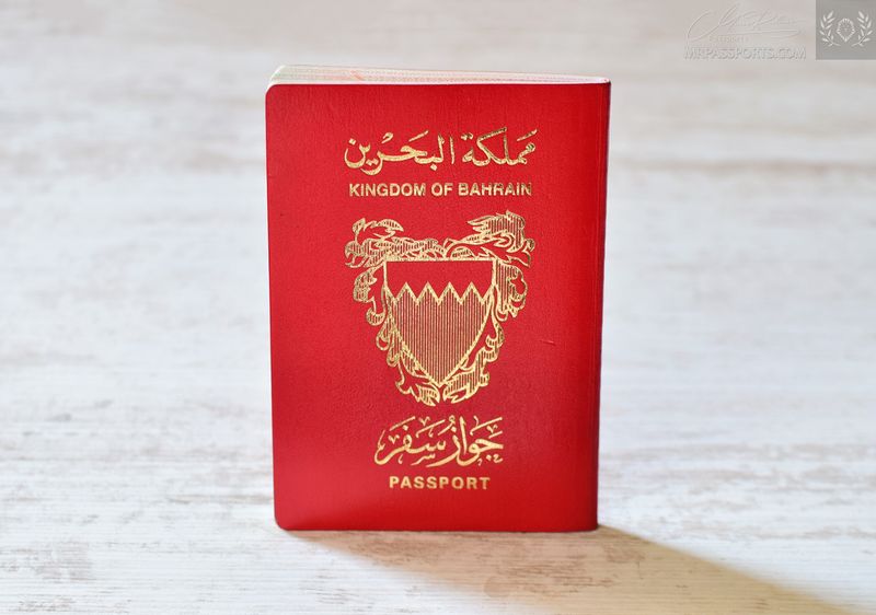 Bahrain 2017-2022 pre-biometric passport