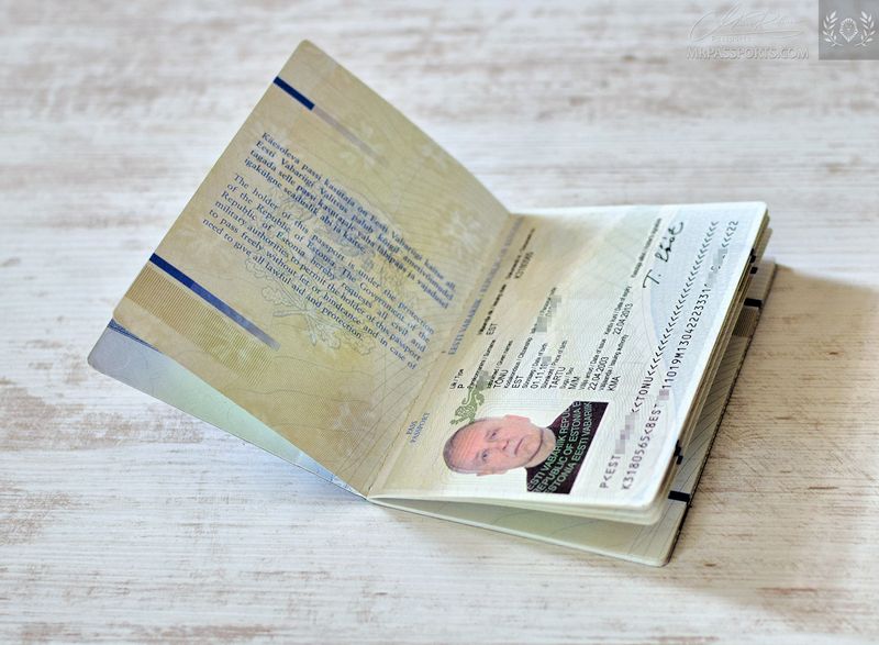 Estonia 2003-2013 pre-biometric passport
